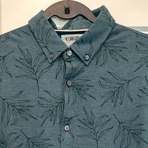 Linksould - Short Sleeve Full Button Down - Size Large